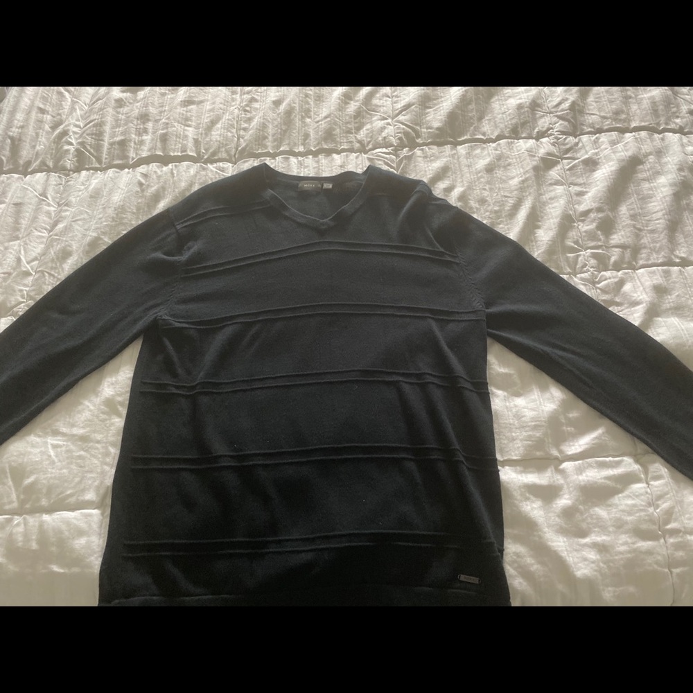 Men’s sweater